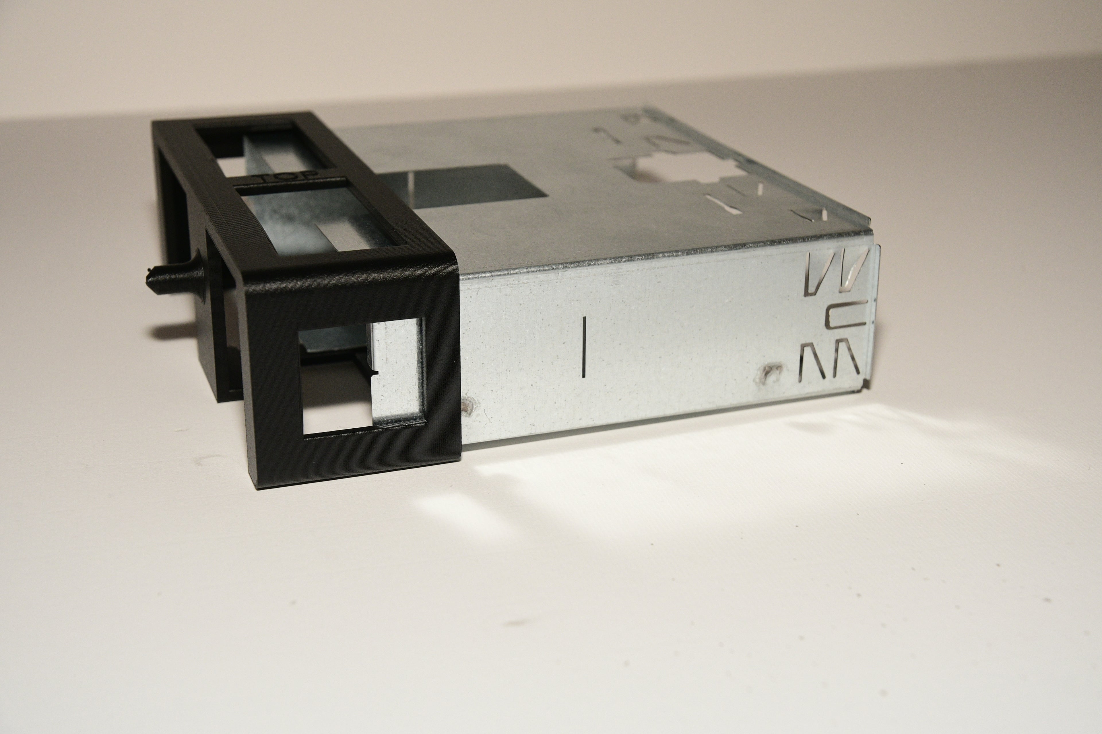 Ferrari 360 Radio Holder 3